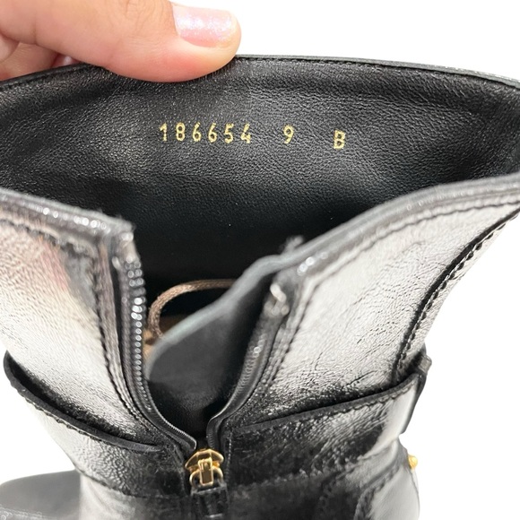 Gucci Hysteria Black Patent Leather Ankle Boots - Picture 6 of 10